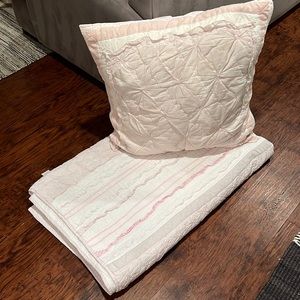 Pottery barn pink quilt and sham